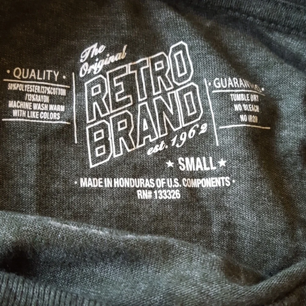 RETRO BRAND* T-shirt